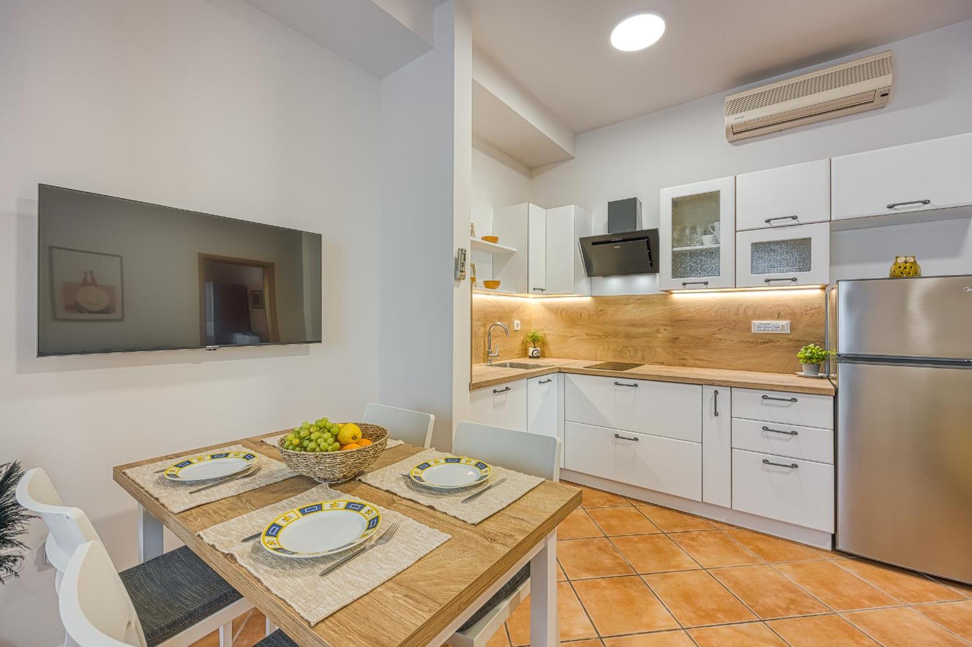 Casa Mareva Hotell Poreč Rum bild